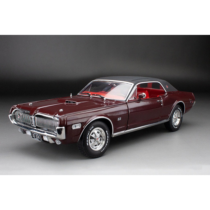 Sun-Star 1968 Mercury Cougar XR7G Coupe Cherry Red 1:18