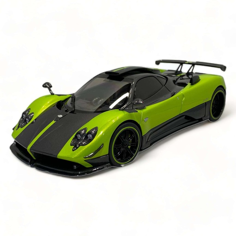 1/18 Diecast Almost Real Pagani Zonda Cinque Coupe GREEN CARBON 2009 Scale Model Car