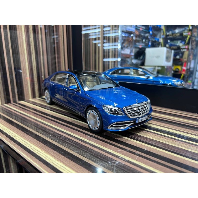 1/18 Diecast Mercedes-Maybach S 650 2019 Blue Norev Scale Model Car
