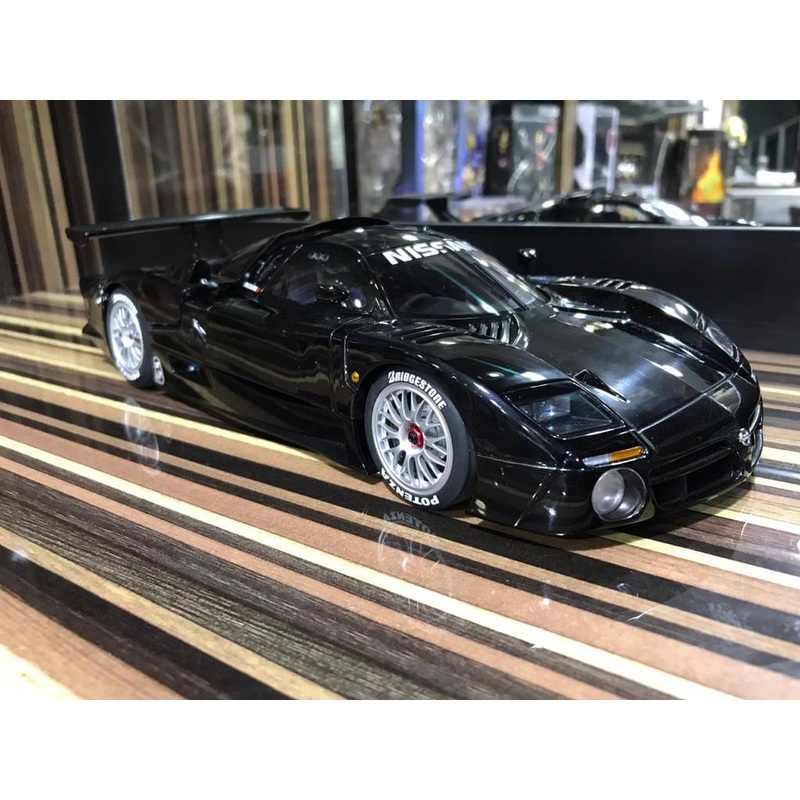 1/18 Diecast Nissan R390 GTI Black AUTOart Scale Model Car