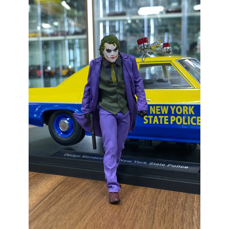 1/18 Resin - The Joker ( Heath Ledger )  (Hand Made / Painted) Scale Figure