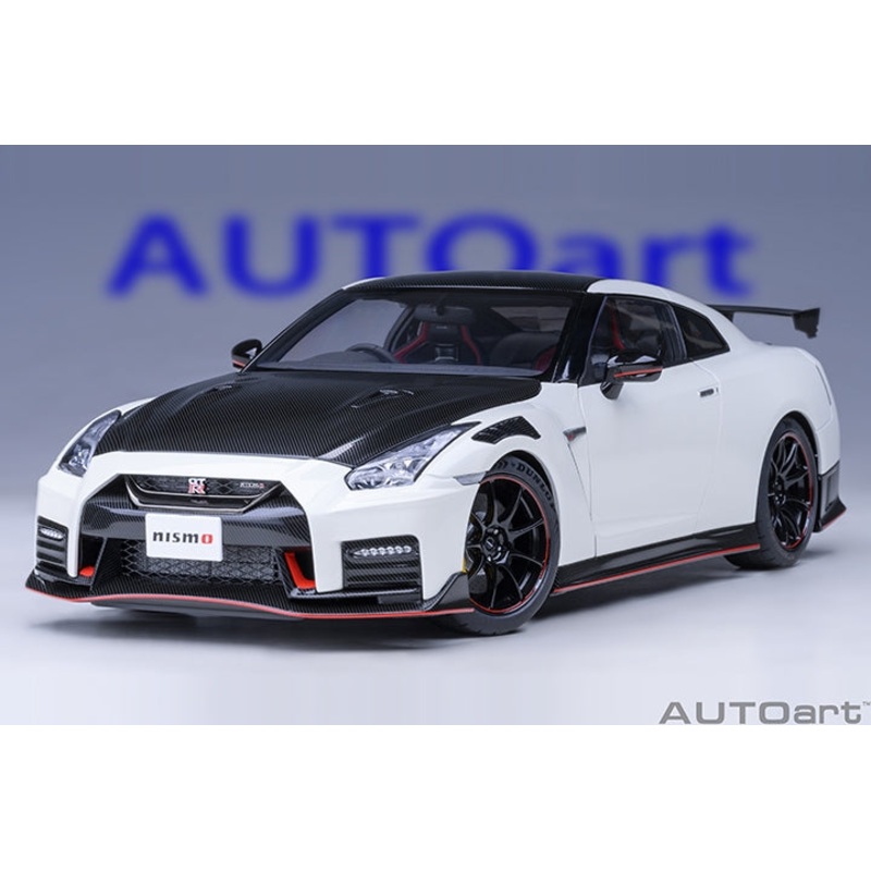 AUTOart 2022 Nissan Skyline GT-R (R35) Nismo Special Edition Brilliant White Pearl 1:18