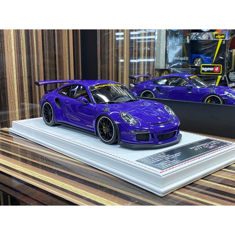 1/18 Resin Porsche 911 GT3 RS (991) Davis&Giovanni in Purple