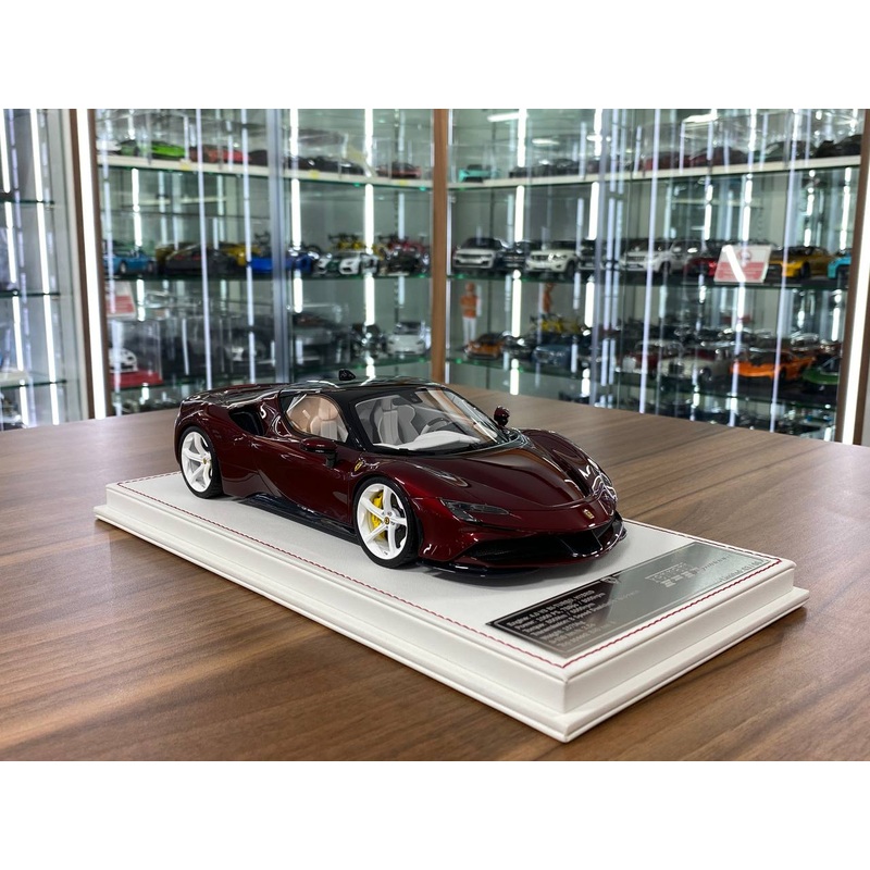 1/18 Davis & Giovanni Ferrari SF90 Stradale Novitec Metallic burgundy, black roof, white rims | Resin | Limited 6 pcs
