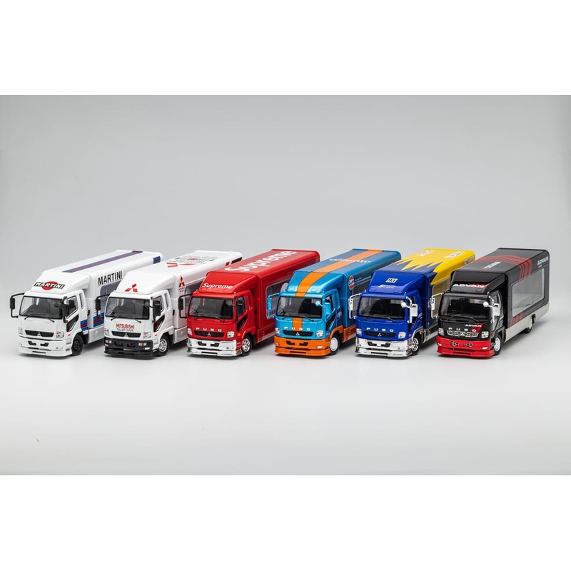 GCD 1/64 Mitsubishi Fuso  Fighter Mk2(FK)2017 Outriggers Raised Truck (288-293)