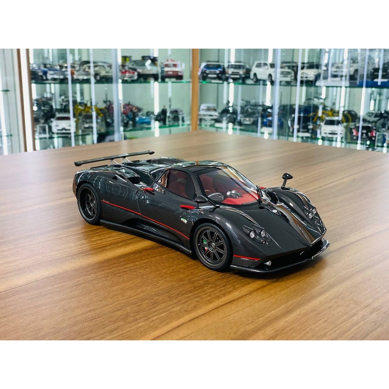 1/18 Diecast Model - Almost Real Pagani Zonda F 2005 (Full Carbon Fiber)