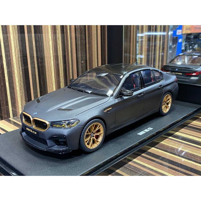 1/18 Resin Rolls Royce WRAITH Novitec Davis & Giovanni Black Metallic Model Car