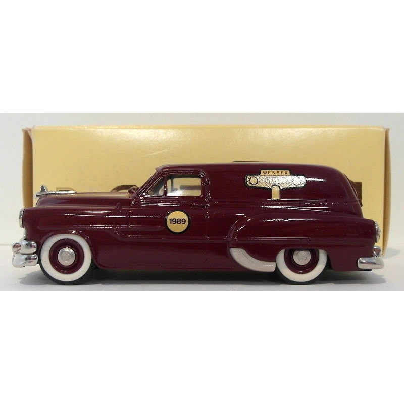 Brooklin 1/43 Scale BRK31 002  - 1953 Pontiac Sedan Delivery WMTC 1 Of 500