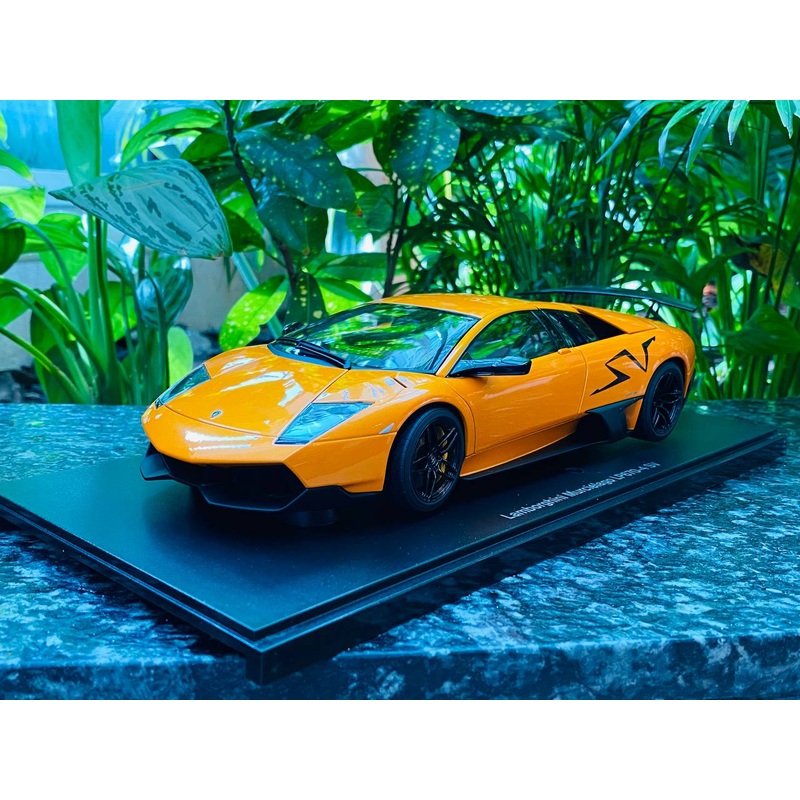 AUTOart Lamborghini Murcielago LP670-4 SV Diecast Model - Orange | 1/18 Scale