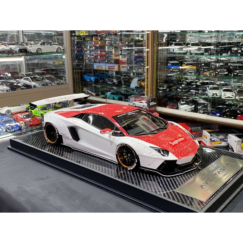 1/12 Resin Lamborghini Aventador LB Performance White Model car by Davis & Giovanni