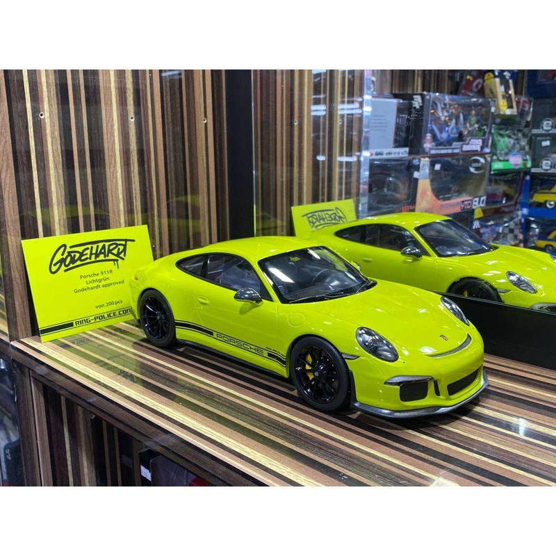 1/12 Minichamps Metal Diecast - Porsche 911 R (991.1) 2016 in Exclusive Acid Green