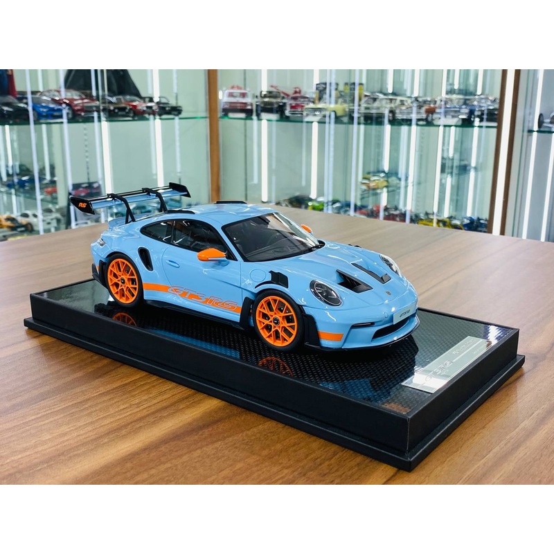 1/18 Resin Model - Timothy & Pierre Porsche 911 GT3 RS Gulf Edition