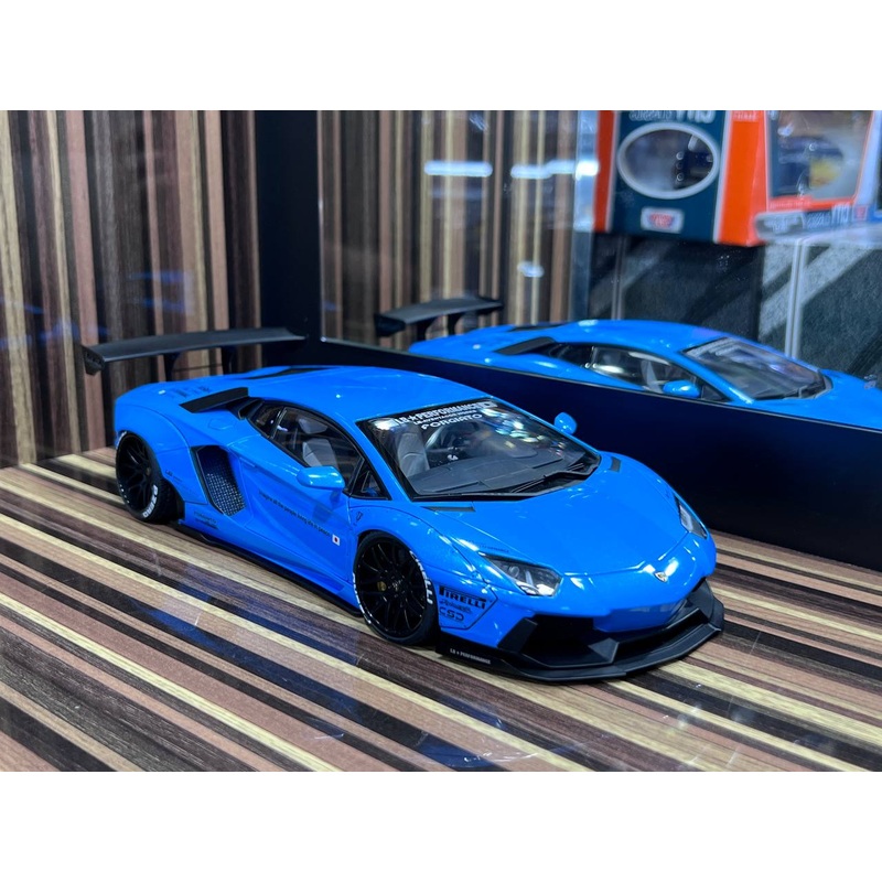 1/18 Diecast Lamborghini Aventador LBWK Sky Blue AutoArt Scale Model Car