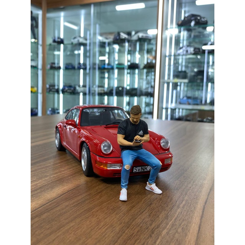 1/18 Scale Figure - Cool Man