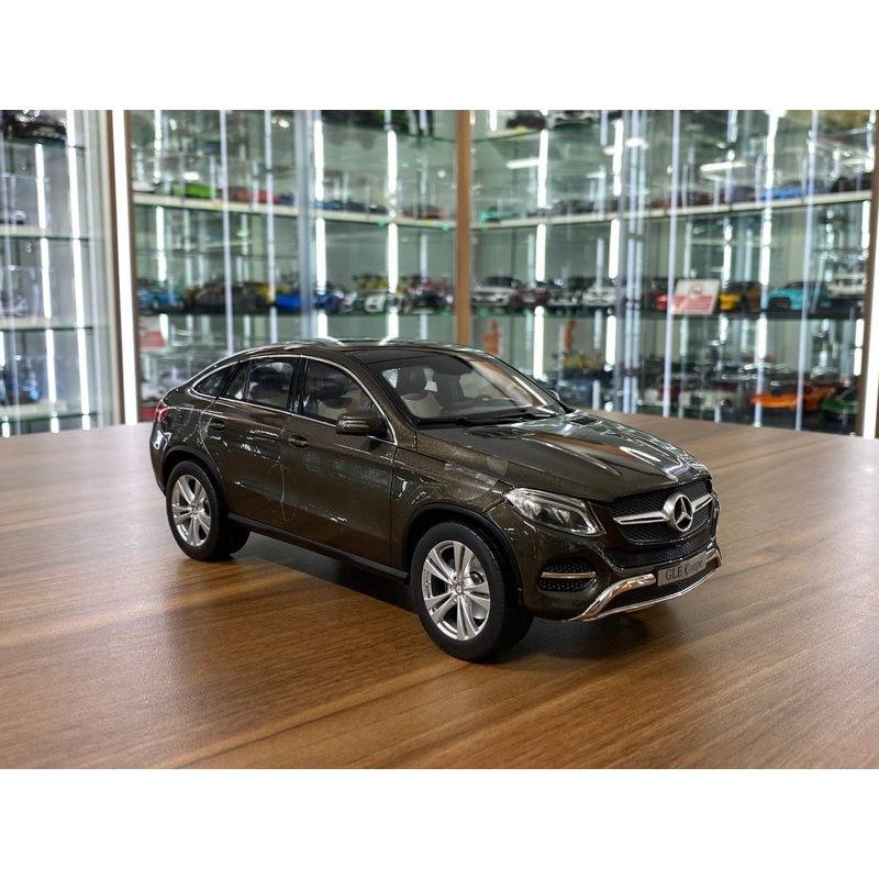 1/18 Diecast Norev Dealer Edition  Mercedes-Benz GLE Coupe in Citrine Brown