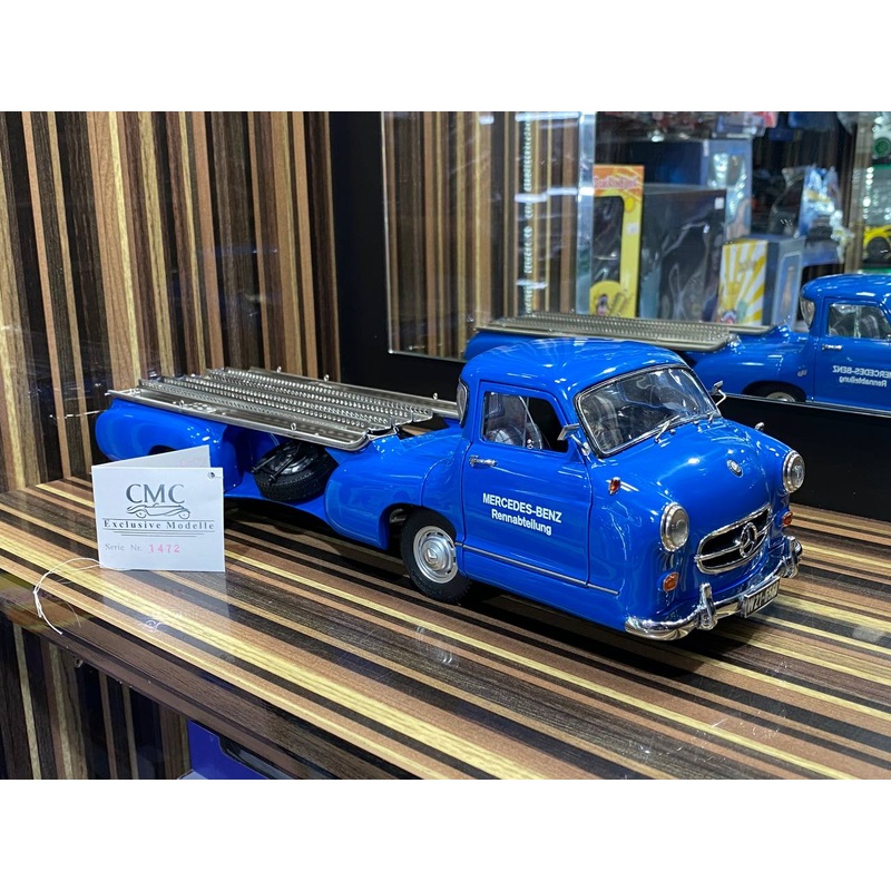 CMC Mercedes-Benz Renntransporter 1954-55[ 1/18 Diecast, Blue]