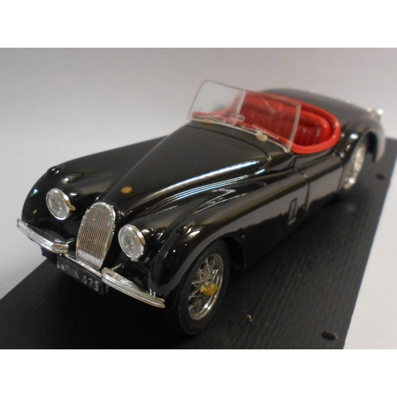 Brumm 1/43 Scale Metal Model - R101 JAGUAR 3.5 LITRI HP 160 1948 - Black