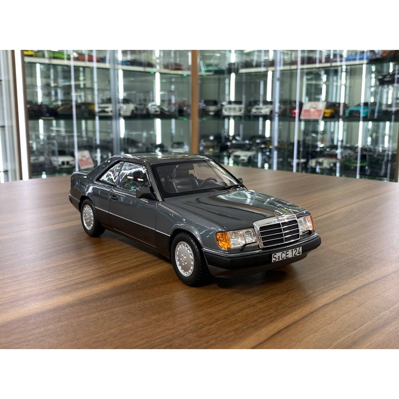1/18 Diecast Norev (Dealer Edition) Mercedes-Benz 300 CE-24 Coupe C124 1988-1992 - Pearl Grey