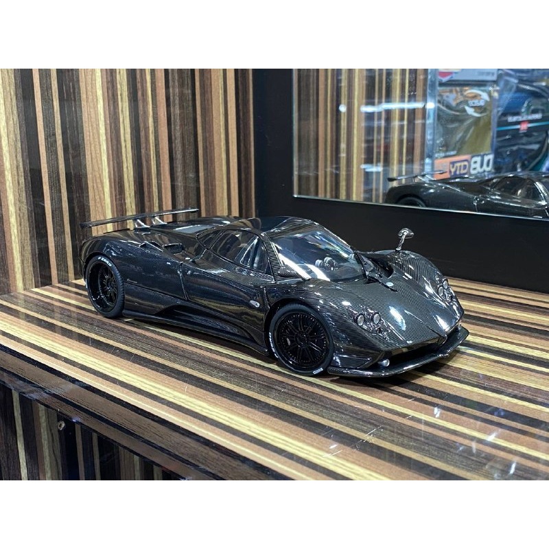 1/18 diecast Pagani Zonda F Carbon Black Almost Real Scale Model Car