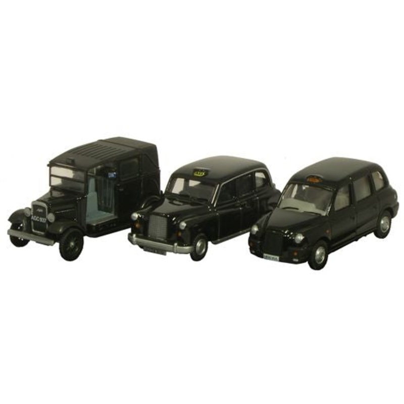 Triple Taxi - 1:76 Scale