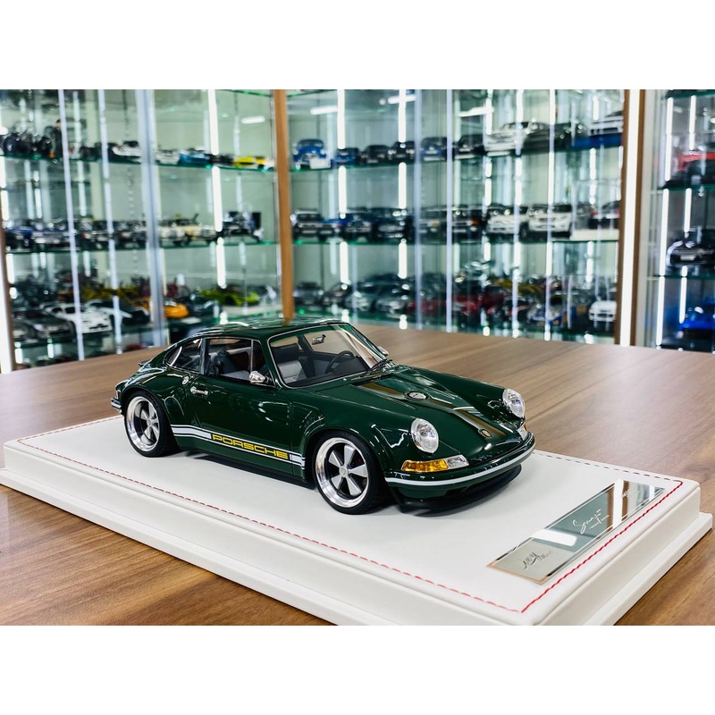Ivy Model Porsche 911 Singer  1/18 Resin Model, Irish Green/White Stripe, Limited 50