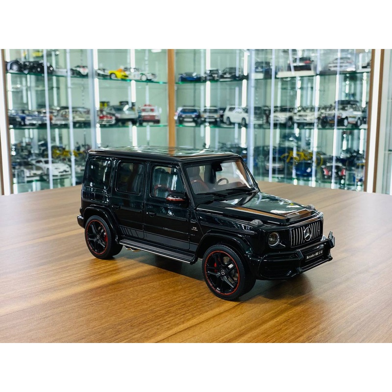 1/18 Diecast  Mercedes Benz AMG G 63 (2019) Obsidian Black by Almost Real