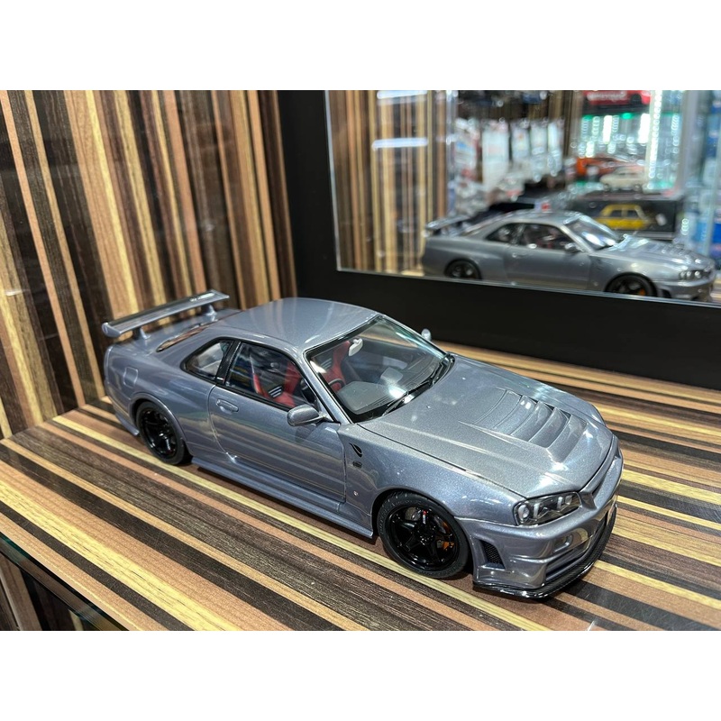 MotorHelix Nissan Skyline GT-R34 Nismo - 1/18 Diecast Model, Full Opening - Gun Metallic
