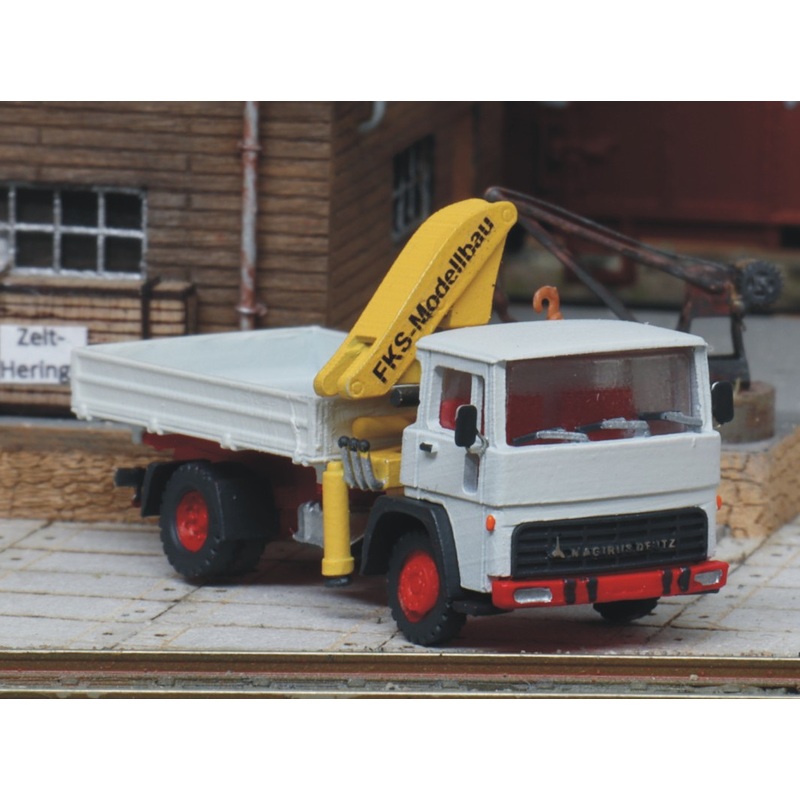 Magirus type 3 tipper truck with loading crane folded in kit