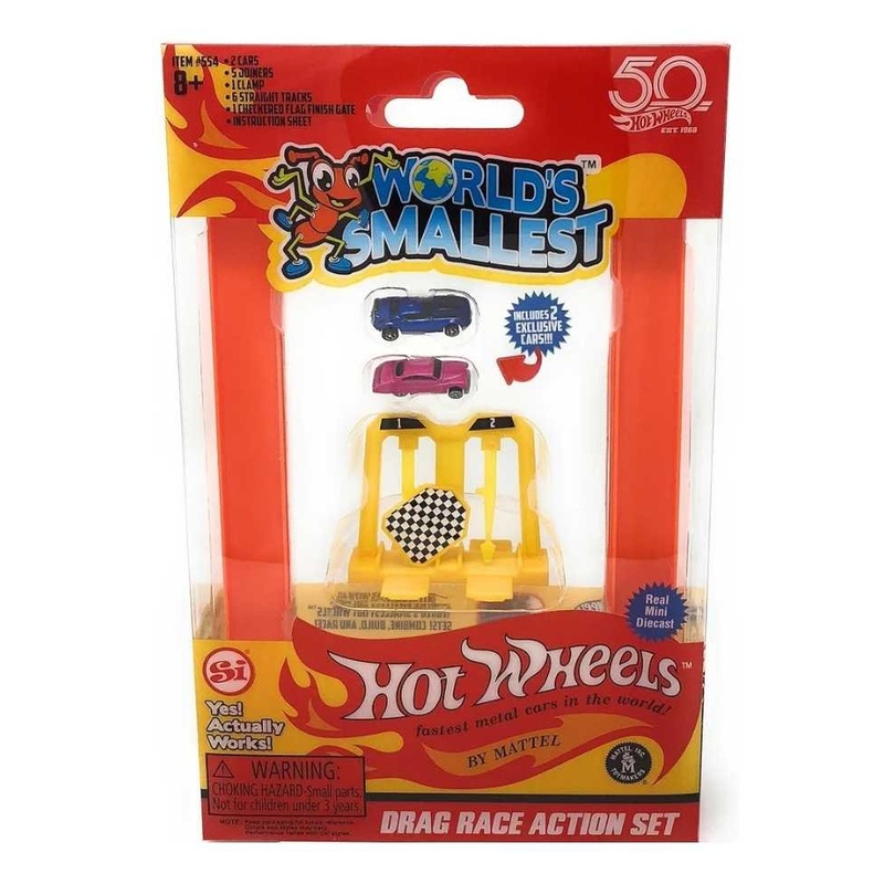 EXCLUSIVE Hotwheels Drag Race Action Set