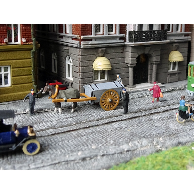 Horse with Harritschwagen