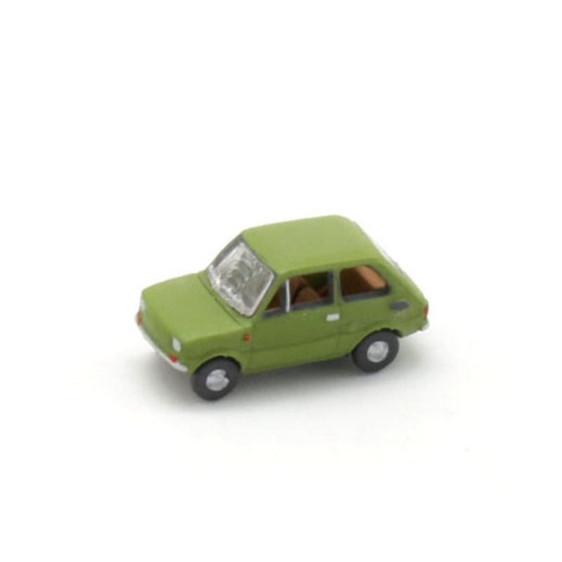Finished model Fiat 126 green