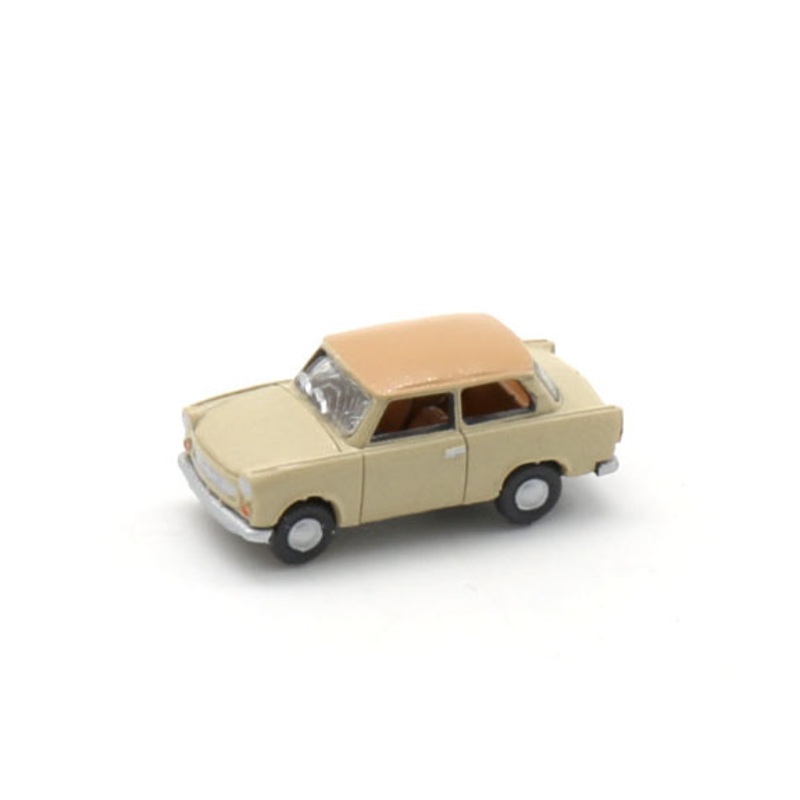 Finished model Trabant 601 Limousine sand/white