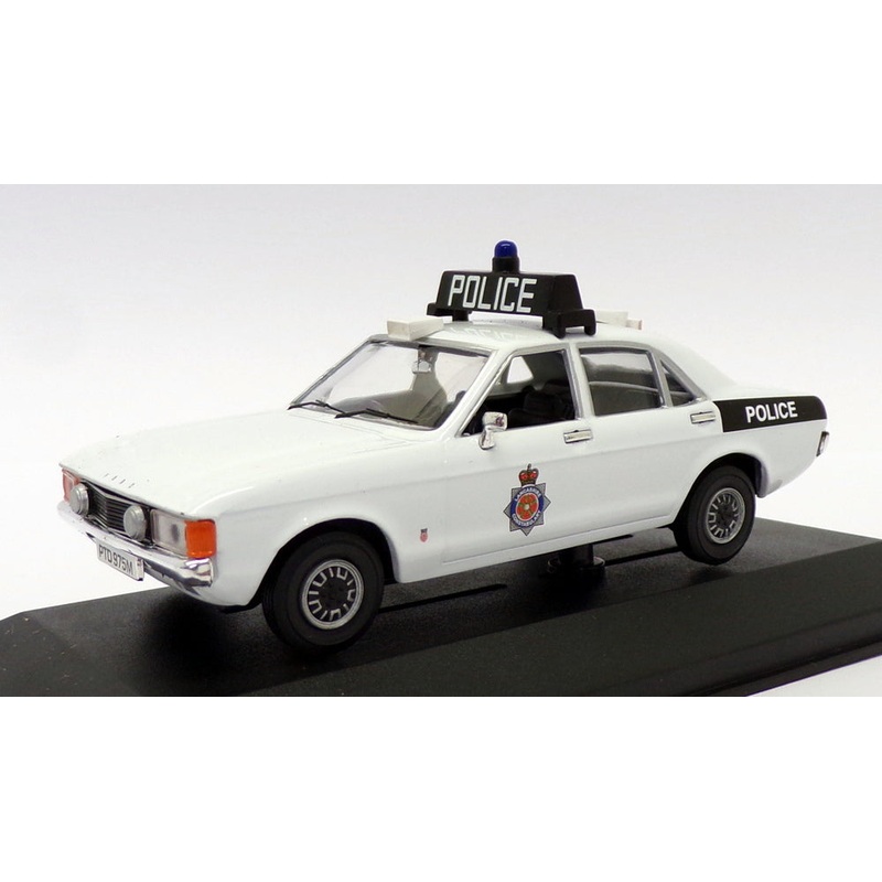 VANGUARDS 1/43 Scale VA05511 - Ford Consul 3000 GT - Lancs Police