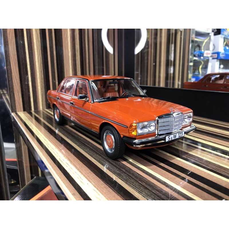 1/18 Diecast Mercedes-Benz 200 W123 Orange Norev Scale Model Car