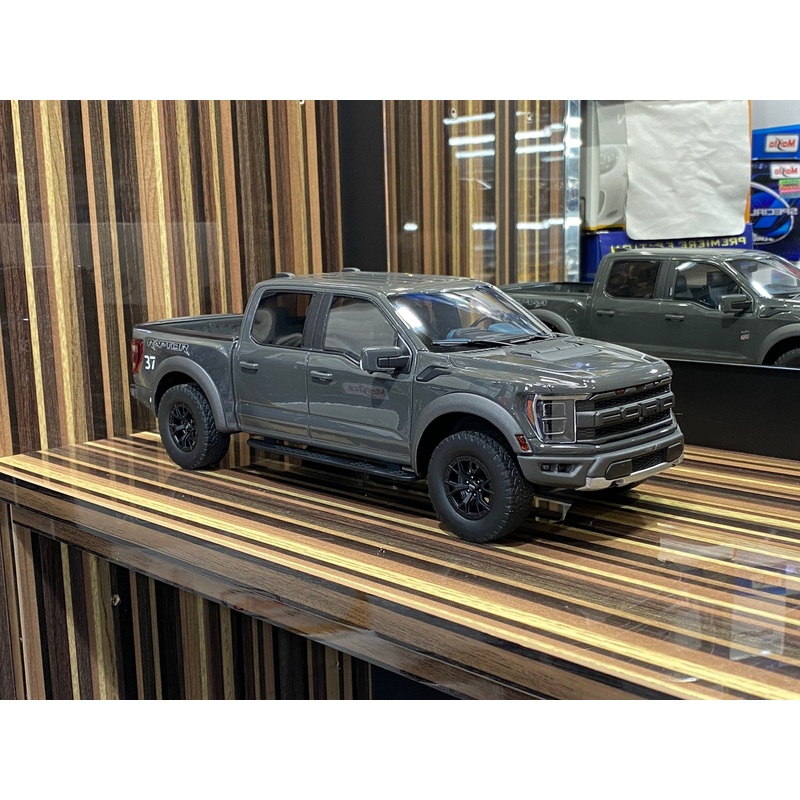 1/18 Diecast Ford F-150 Raptor 2022 Grey by GT Spirit Scale Model Car