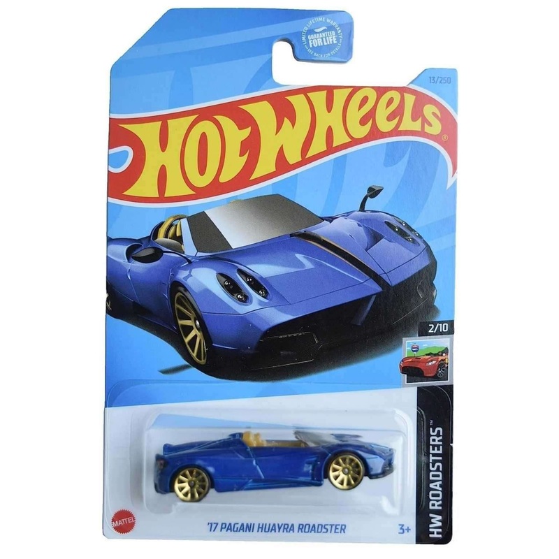 Hotwheels 17 Pagani Huayra Roadster (Blister damage car in perfect condition)
