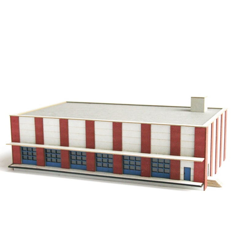 Shipping warehouse small, 6 roll up doors