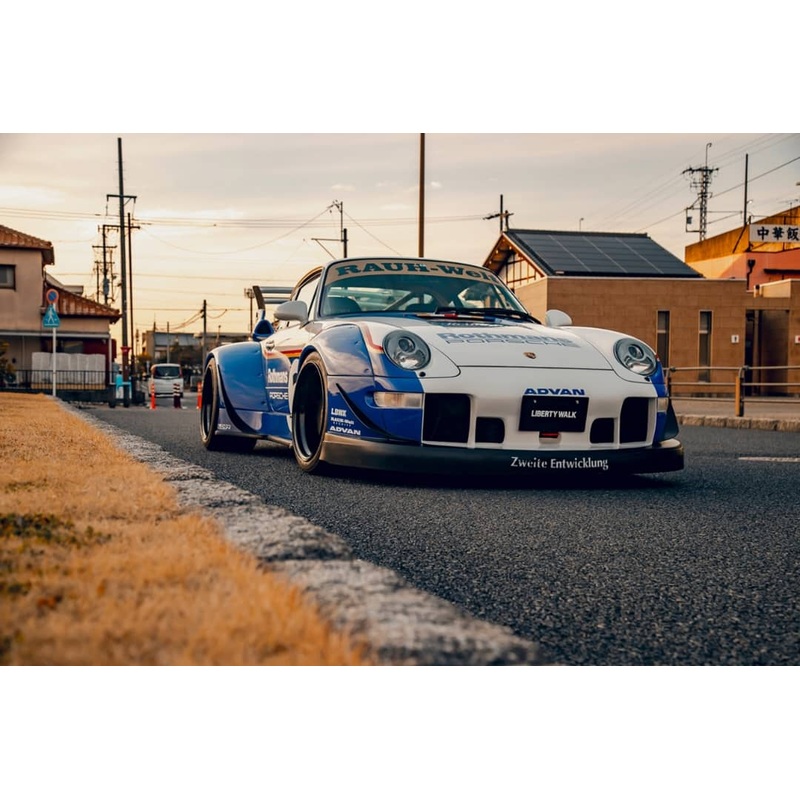 Star Model 1/64 RWB993 GT Wing Rauh-Welt Modified Rothmans LBWK 2#