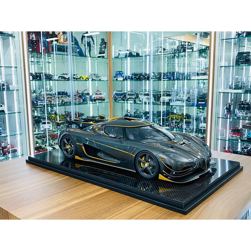 1/8 Resin FrontiArt Koenigsegg Agera PHOENIX - Full Carbon Fiber/Gold - Limited 100 pcs
