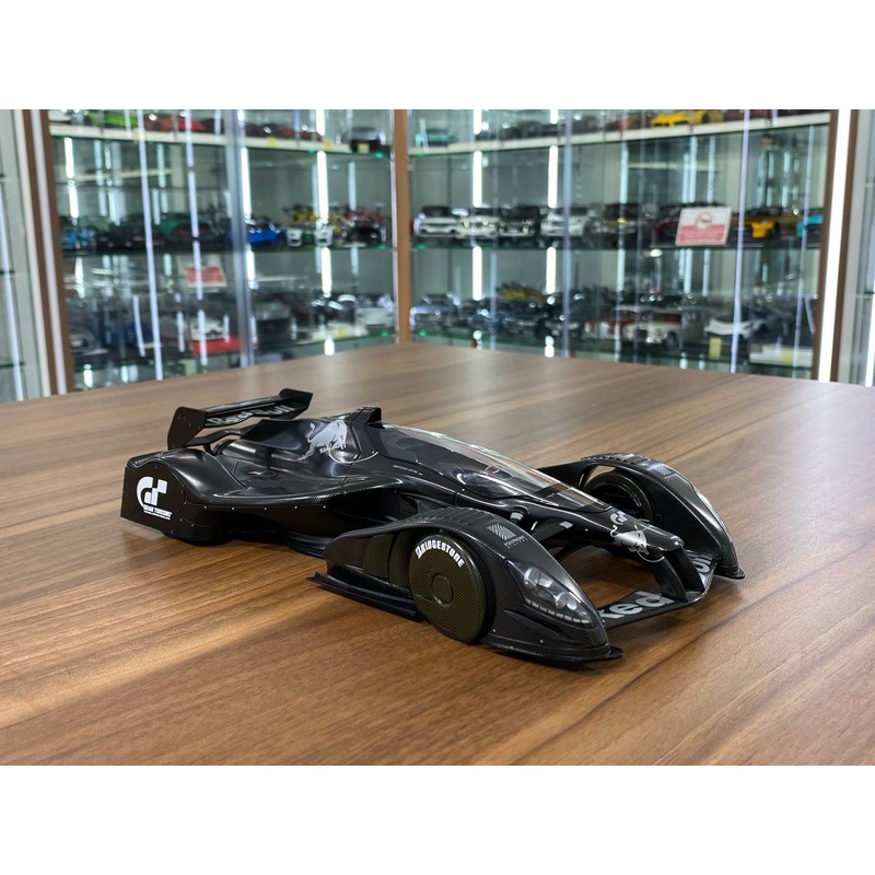 AutoArt Grand Turismo Red Bull X2010 - 1/18 Diecast Model, All Opening - Black
