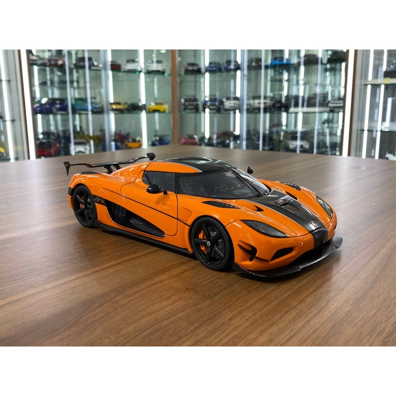 1/18 Diecast Metal Full Opening  AUTOart Koenigsegg Agera RS  Cone Orange / Black Accents
