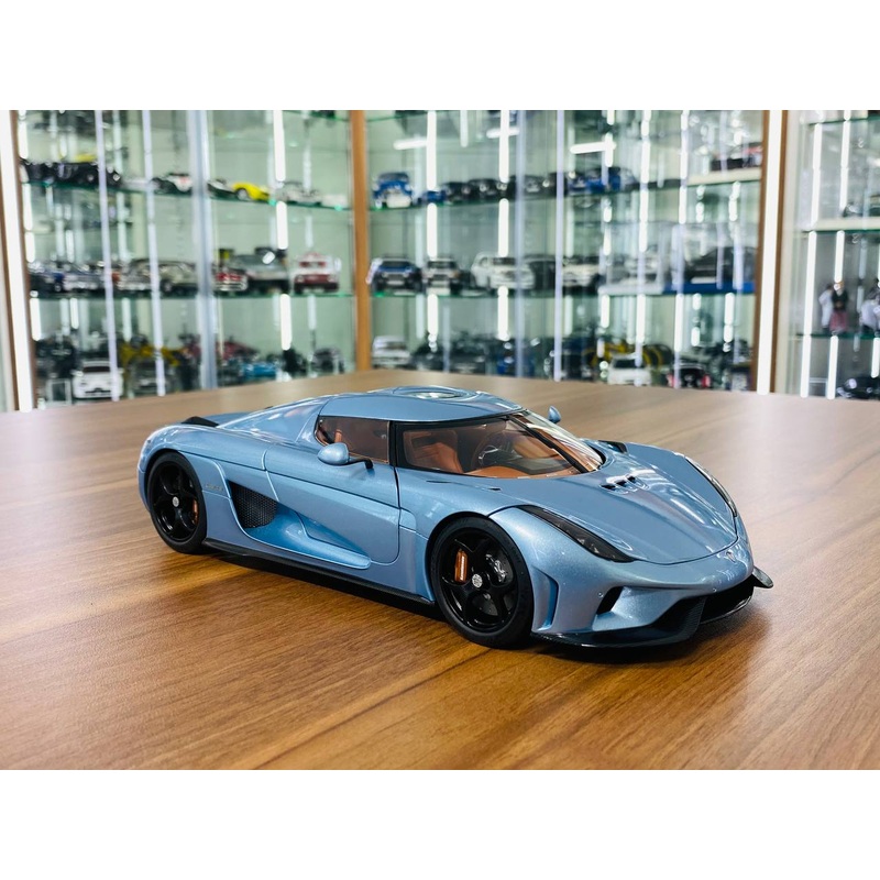 1/18 Diecast Model AUTOart Koenigsegg Regera blue
