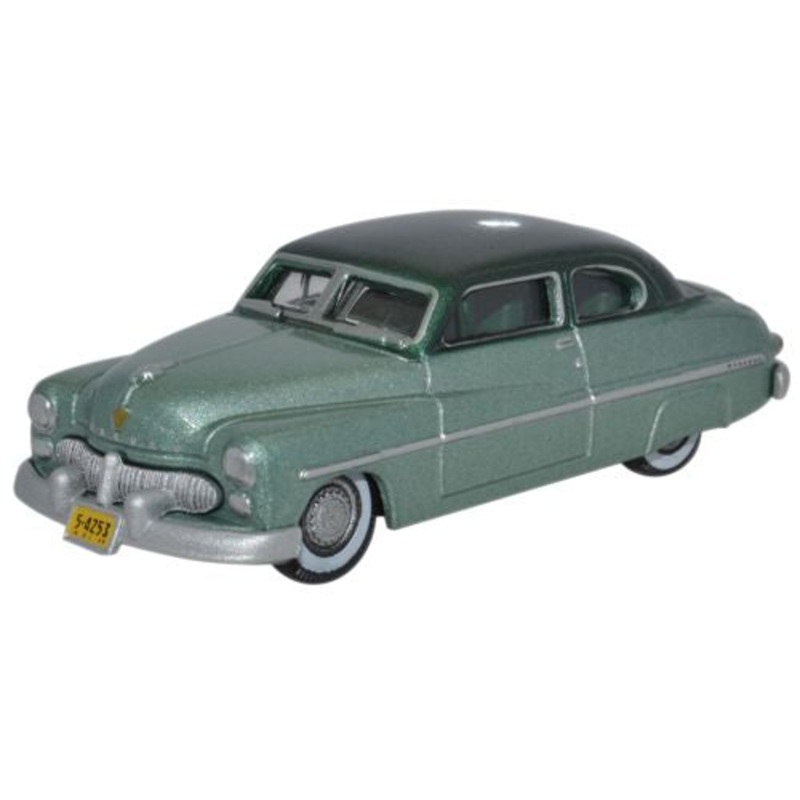 1949 Mercury 8 Coupe Adelia Green_Mogul Green - 1:87 Scale