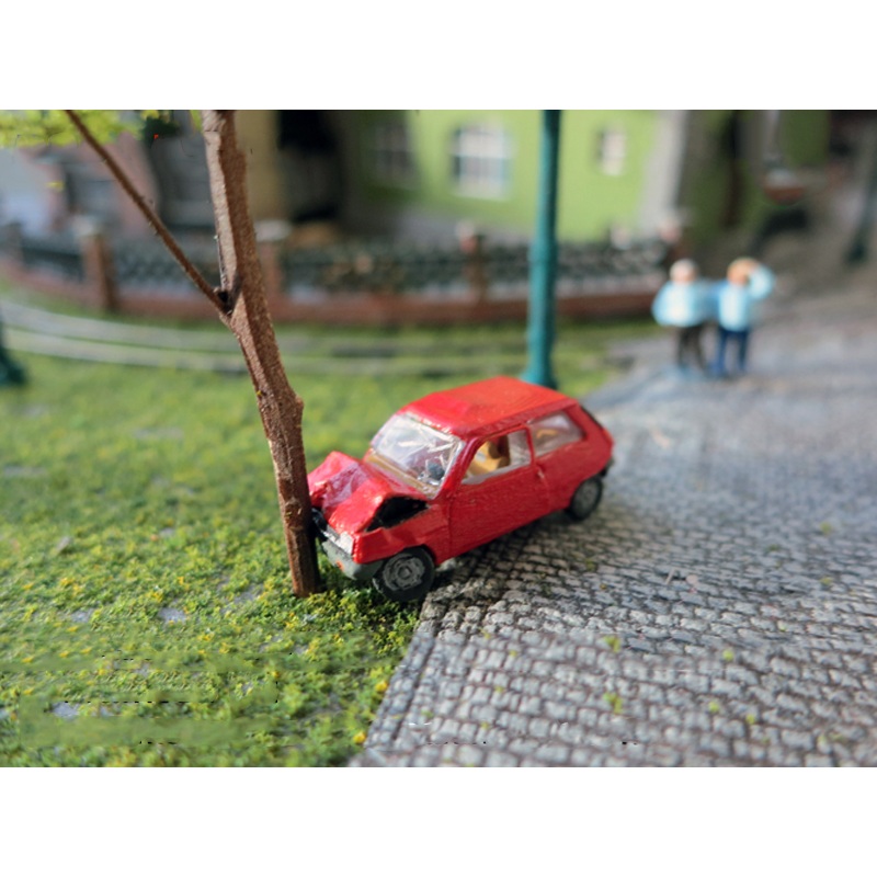 Renault 5 accident 