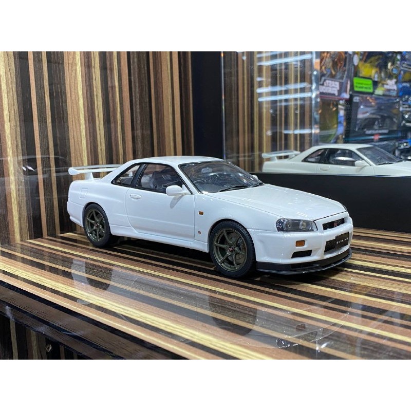 Nissan Skyline GT-R R34 Hobby Japan