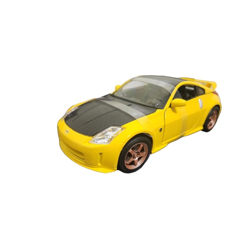 Maisto 2008 Nissan 350Z Nismo Custom w/ Carbon Fiber Hood & Roof Yellow 1:18