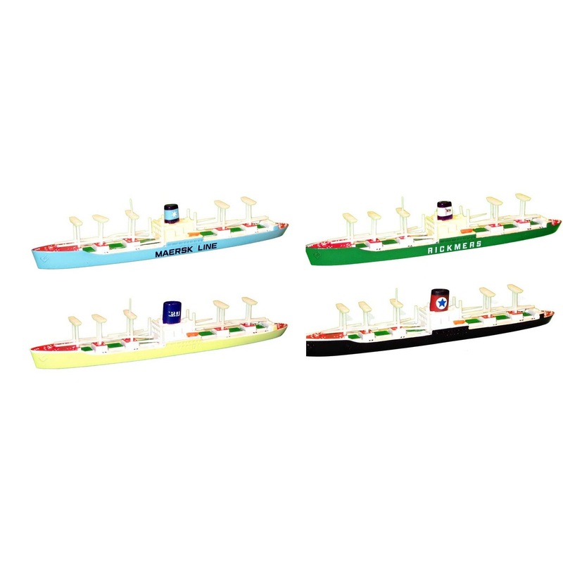 TRIANG Cargo Ship - Mariner - 4 Types - 1:1200 Scale