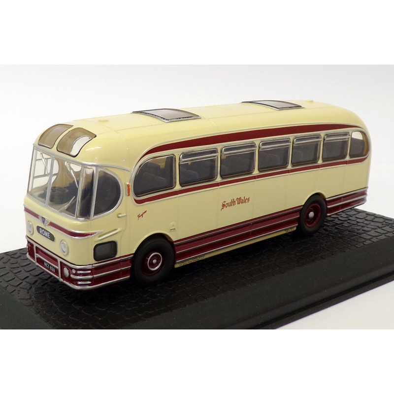 Oxford Diecast 1/76 Scale 76WFA001 - Weymann Fanfare Bus S.Wales AEC