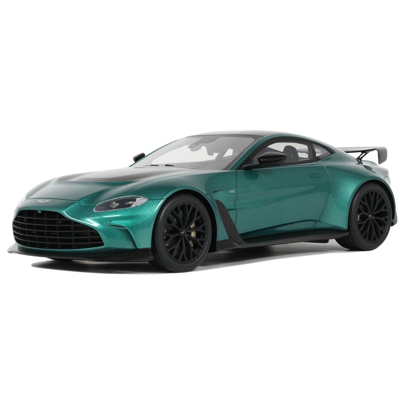 GT Spirit 2023 Aston Martin V12 Vantage Racing Green 1:18