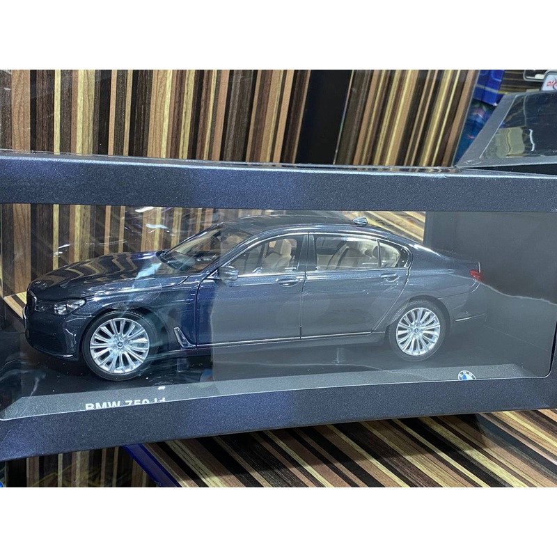 1/18 Diecast BMW 750Li  Dark Grey by Paragon Models